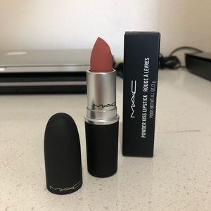 MAC Cosmetics Powder kiss lipstick